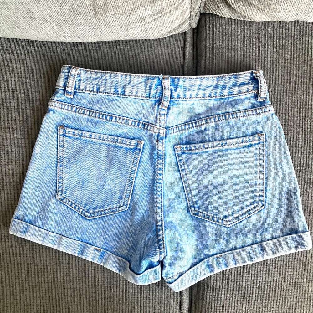 Mom shorts size 23 Jean shorts